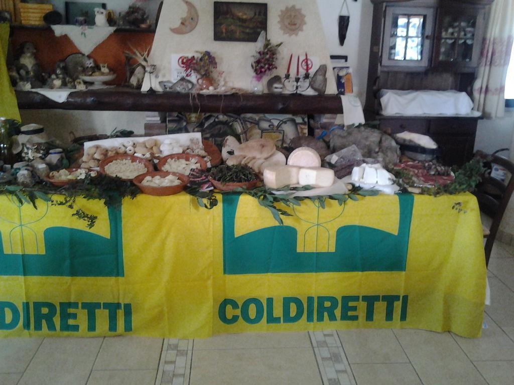 Agriturismo Ticci Seulo Bagian luar foto